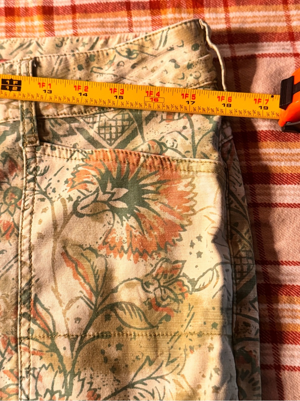 Anthropologie Pilcro The Wanderer Pants 31 Green Floral Patchwork Low Rise Boho - Picture 14 of 16
